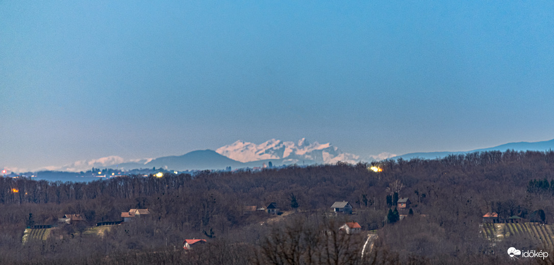 Kamniki-Alpok Magyarországról