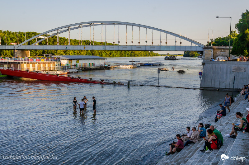 Az áradó Tisza Szegednél