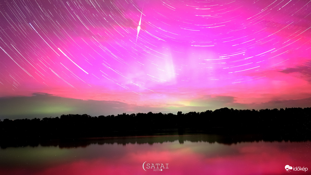 Csillagjárás Aurora Borealissal és egy meteorittal