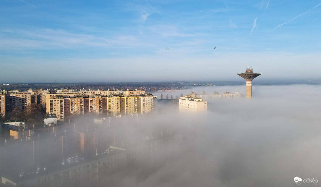 Ködben úszó város 2023.január