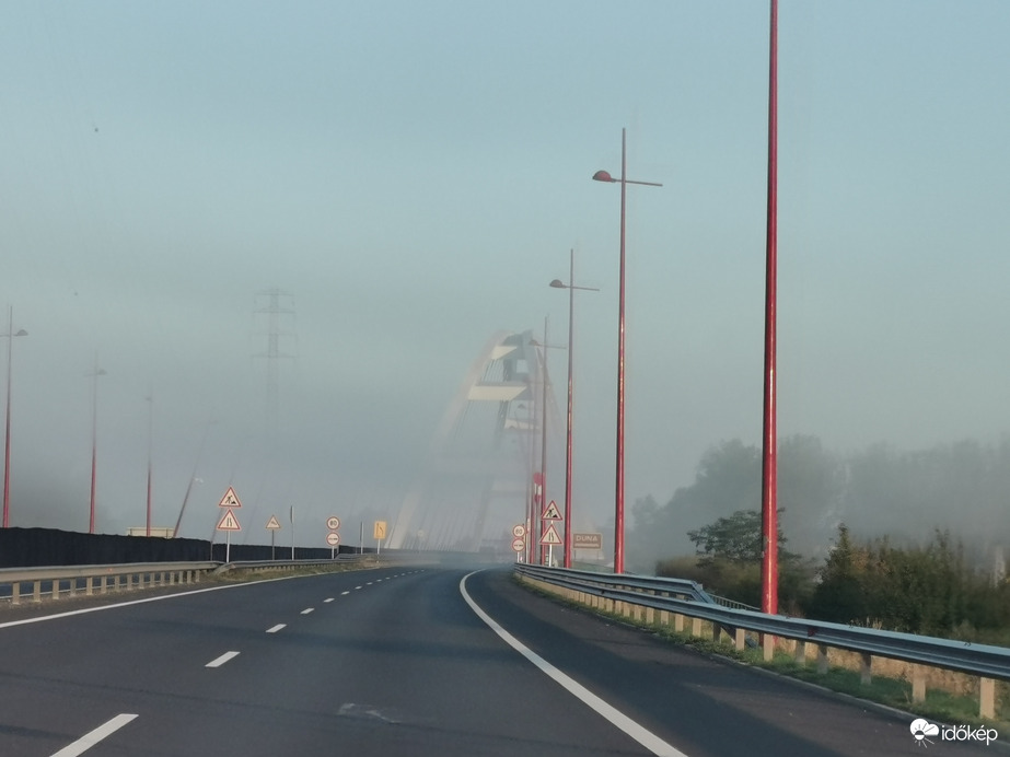 Ködképződés a Duna felett 