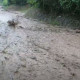 Villámárvíz, földcsuszamlás borított be dalmát utakat