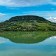 A záporok előtt még ilyen tükörsima volt a Balaton vize