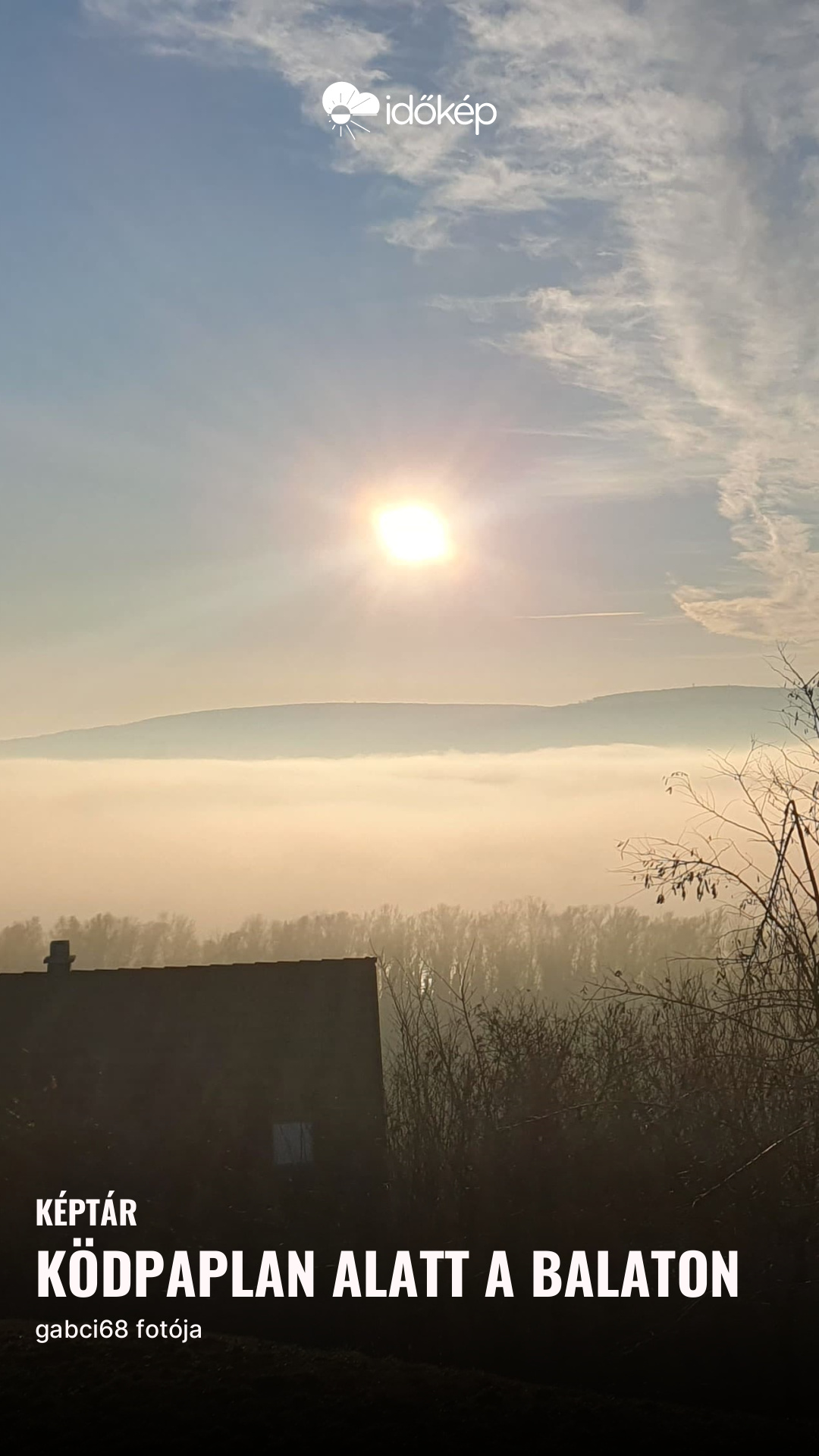 Ködpaplan alatt a Balaton