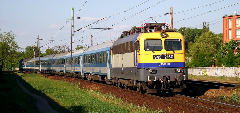 A hőség lassítja a balatonfüredi vonatokat