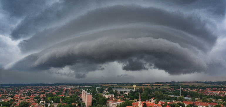 Újabb óra, újabb zivatar a fővárosban