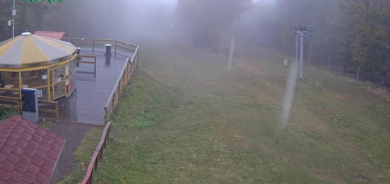 Hullott a hó Kékestetőn