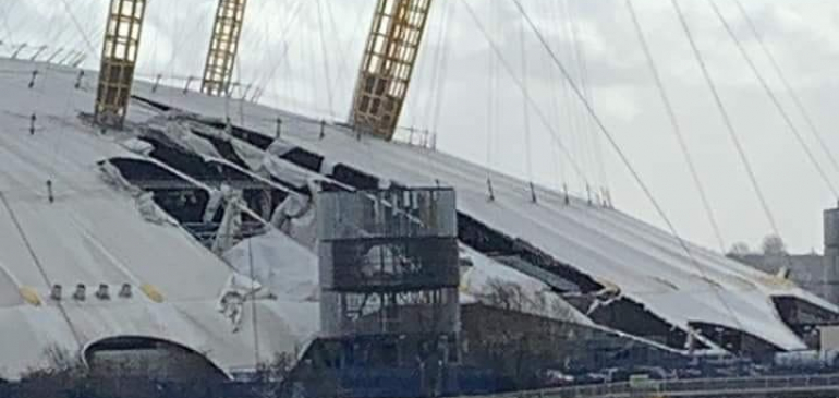 Széttépte a londoni O2 Aréna tetejét Eunice