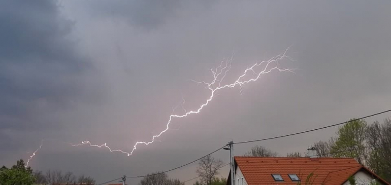 Nagypénteki zivatarok nyugaton
