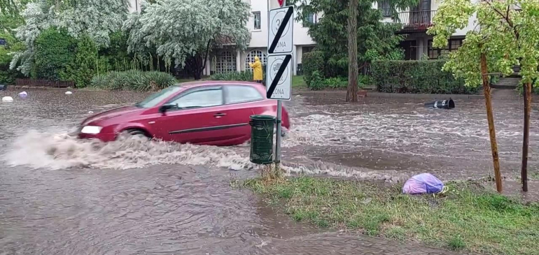 Elmosta a felhőszakadás Dunakeszit (videó)