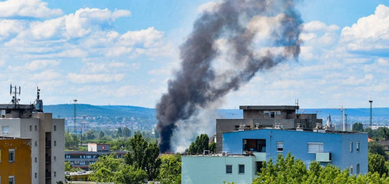 Sorház gyulladt ki Ferencvárosban