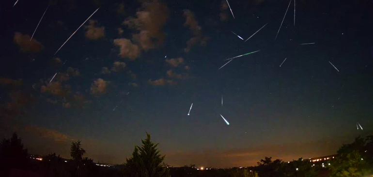 Így érkezett a Perseida meteorraj