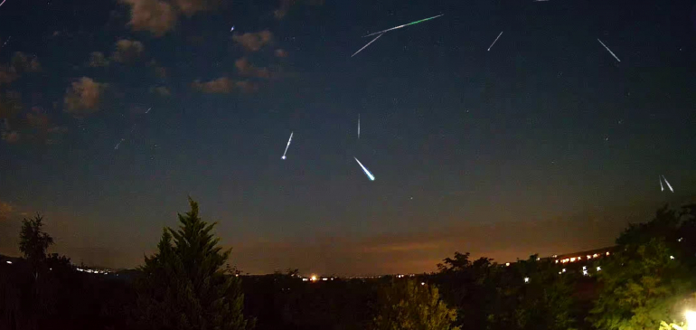 2 meteorraj hoz hullócsillagokat szeptember elején