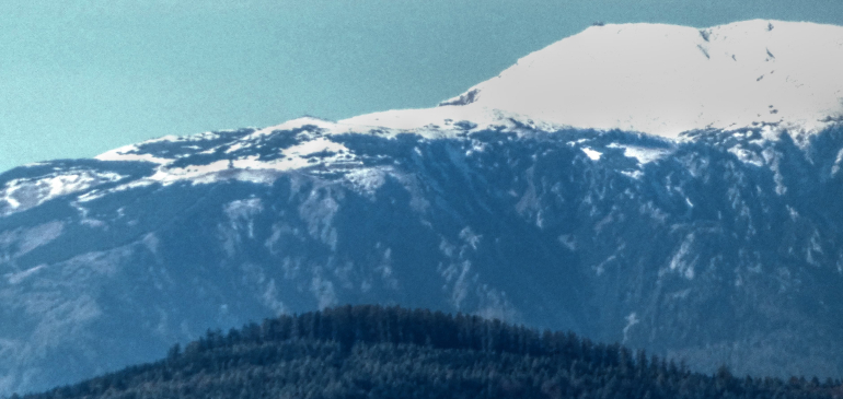 Látszott a Schneeberg havas csúcsa nyugaton