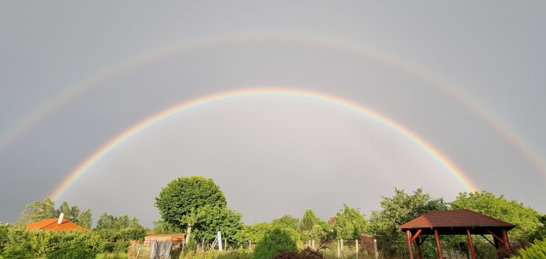 Szivárványok zárták a nyár első napját