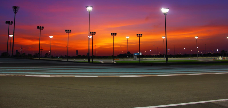 F1 2024: Kellemes nyári idő várja a mezőnyt az Abu-Dzabi Nagydíj hétvégéje alatt
