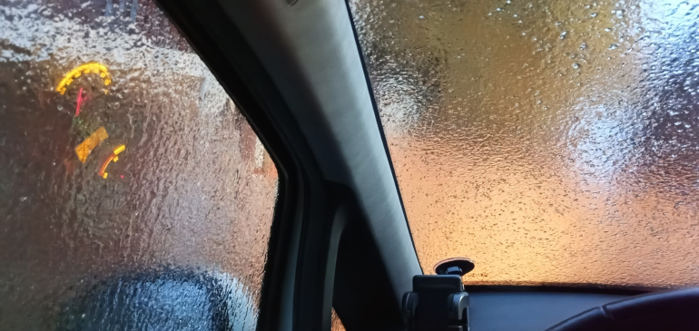 Hétvégéig ónos esőn csúszkálhatunk több megyében