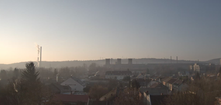 Beragadtak a szennyező anyagok