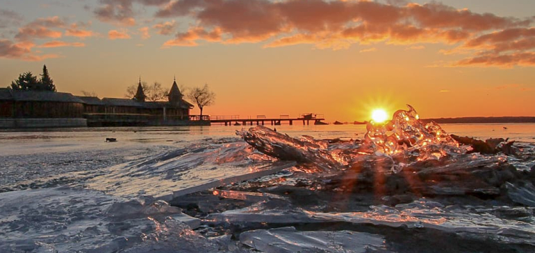kapcsolódó tartalom