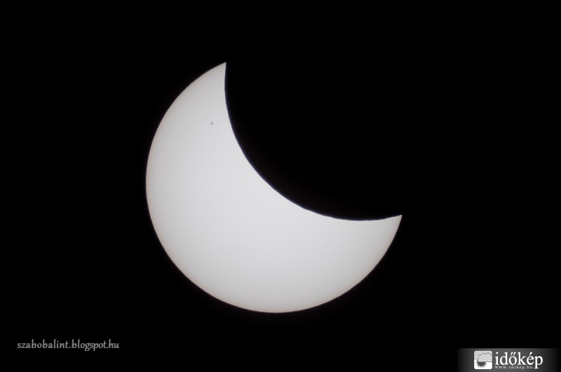 Fogyatkozás napfolttal