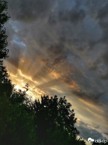 Észlelési fényképek