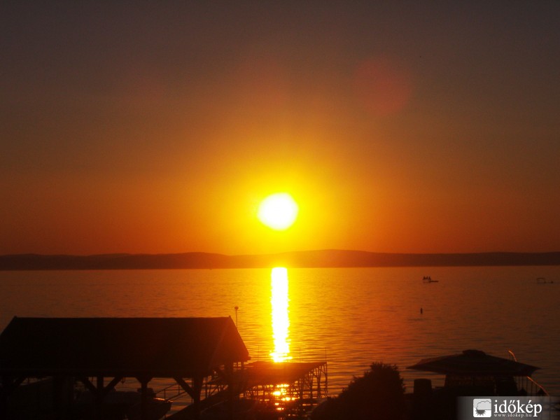 Aranyhíd Balatonszabadi-Sóstó