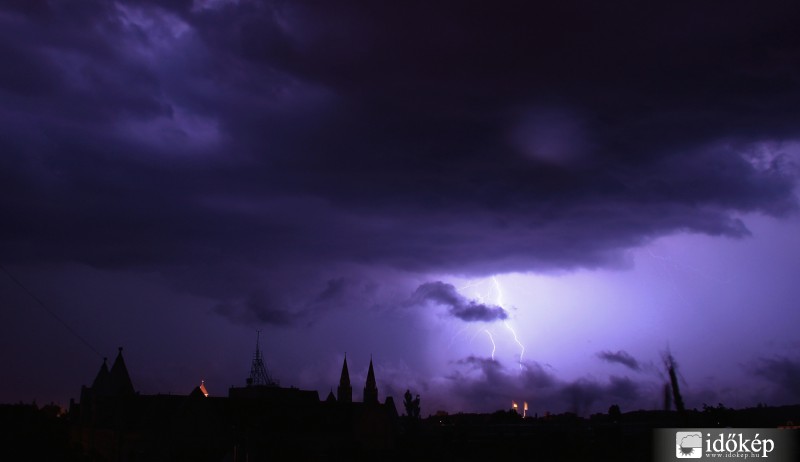 A kevés lecsapók egyike