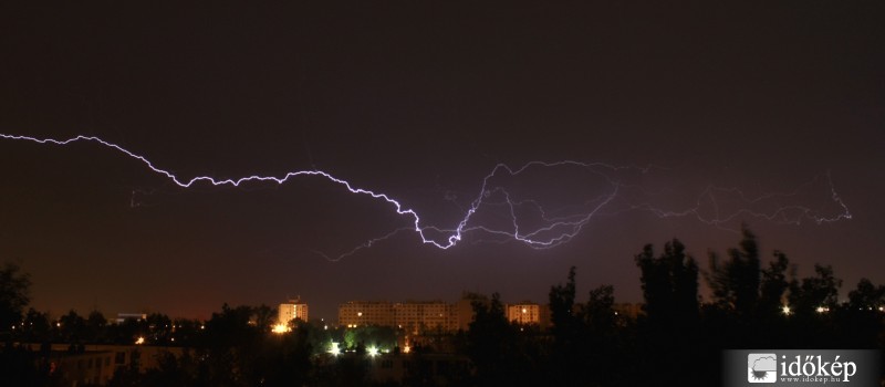 Szeged 2010 május 28. 00:57
