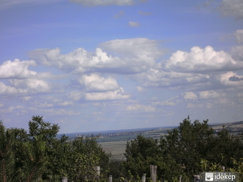 Kilátás a Baglyasból.