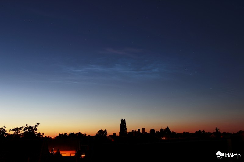 NLC az esti égen!