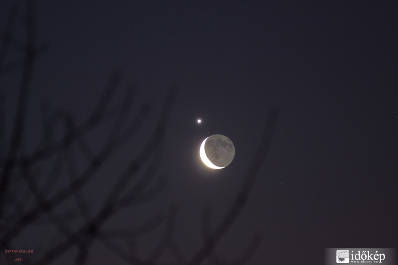 Vénusz & hold ma hajnalban.