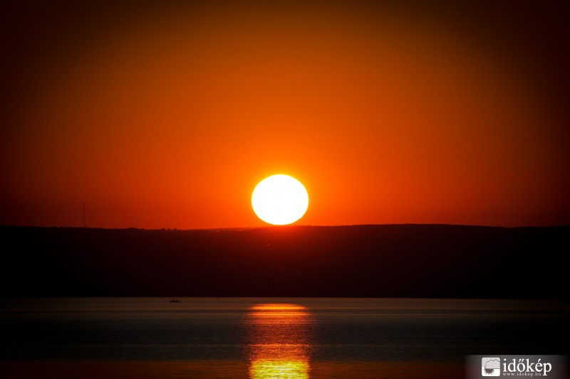 Balatonvilágos