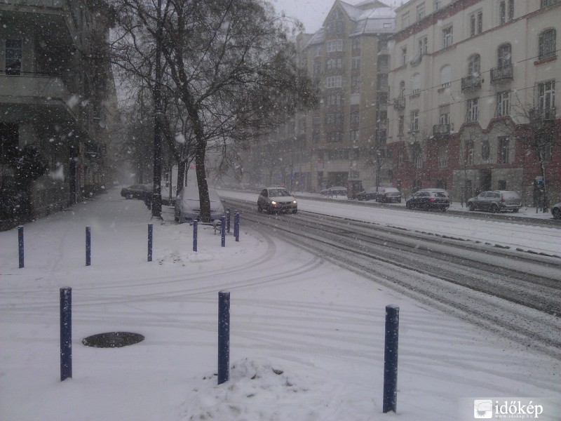 Budapest (Kosztolányi D. tér)