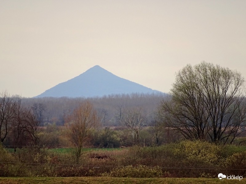 A Nagyharsányi-hegy