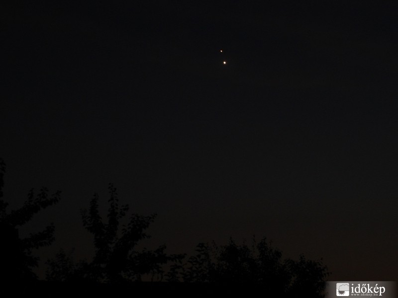 Jupiter-Vénusz együttállás