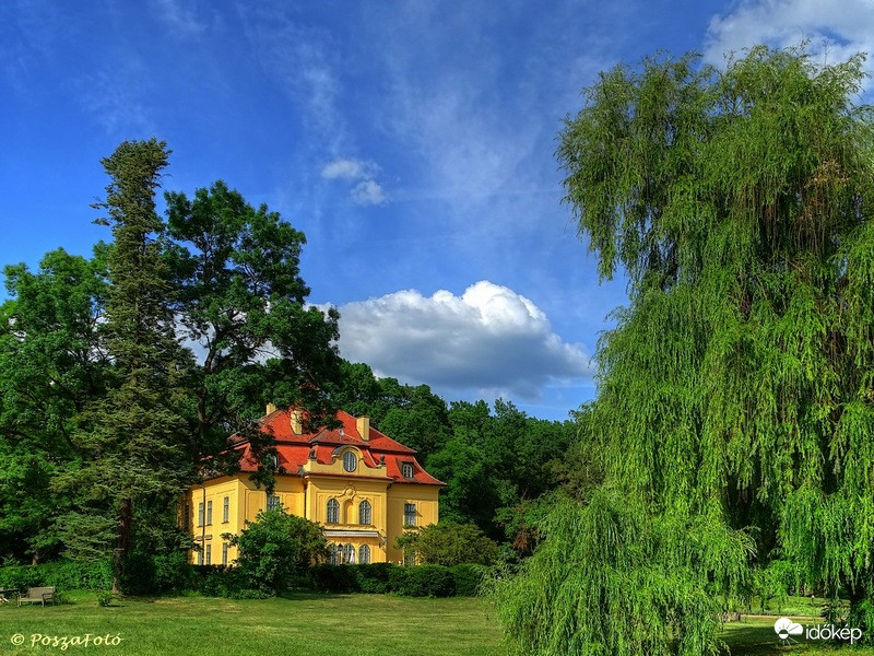 Karapancsai vadászkastély