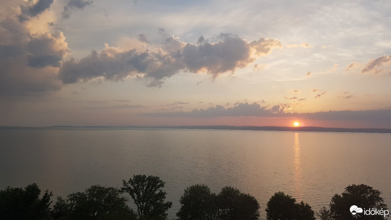 Balatonvilágos