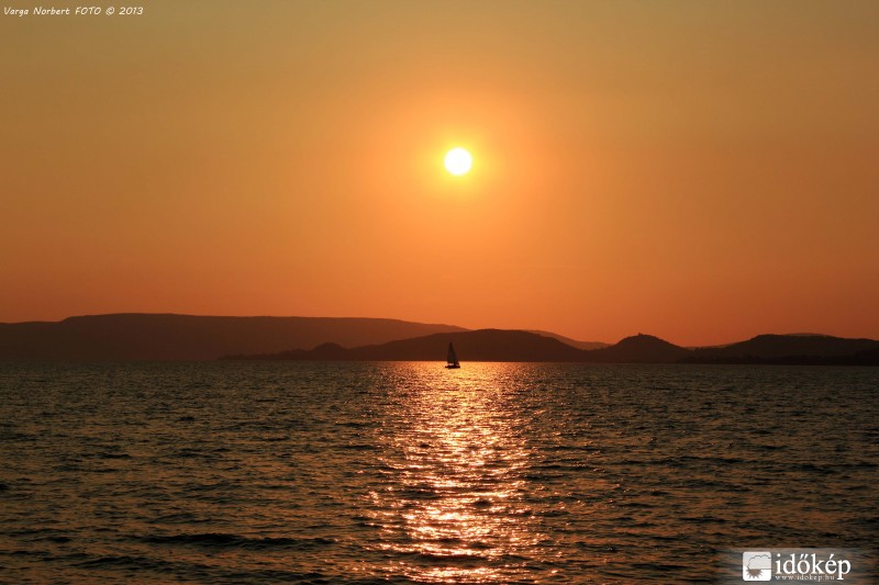 Keresztül az aranyhídon