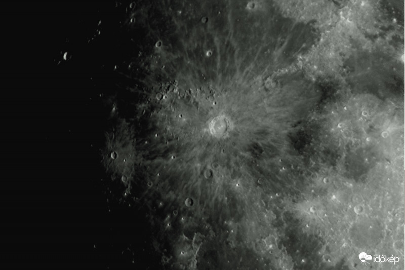 Copernicus és Kepler kráter a terminátoron. 