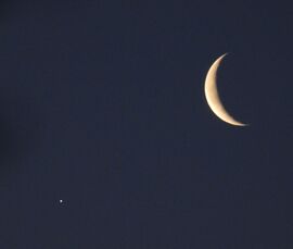 A Hold és a Jupiter együttállása
