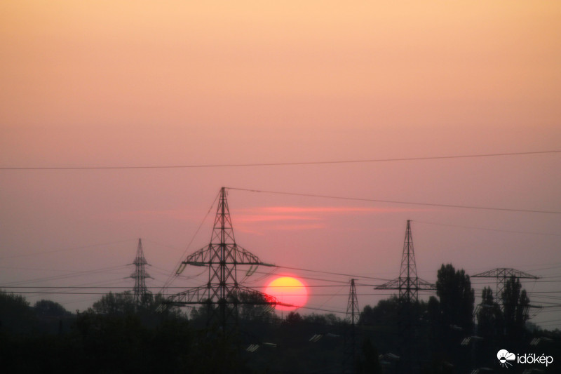 Párás már a reggel