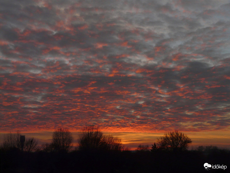 Felhőcskék lilában