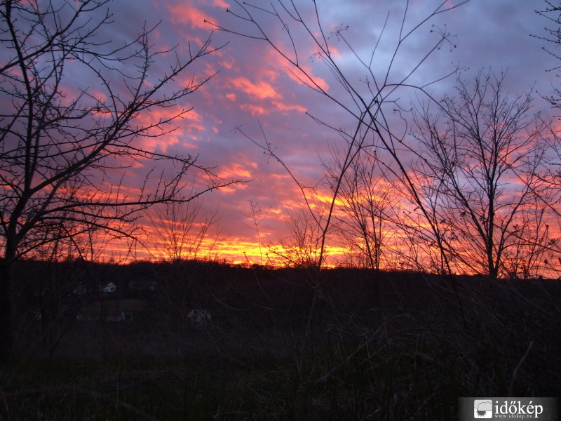 Naplemente Dunaszekcsőn