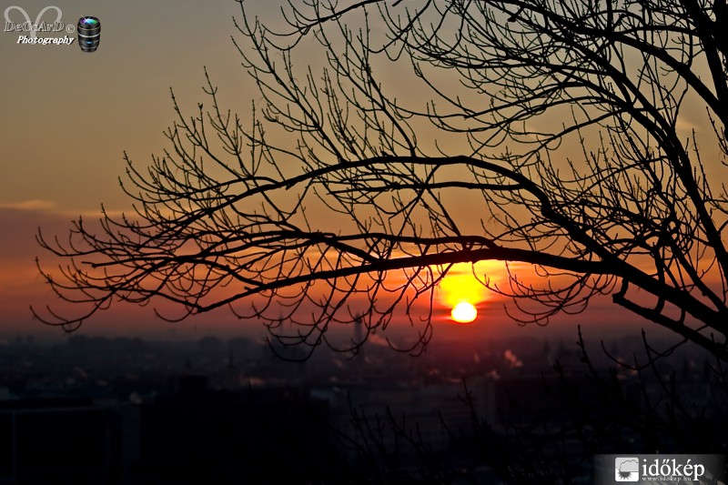 Tegnap reggeli napkelte a várban... :)