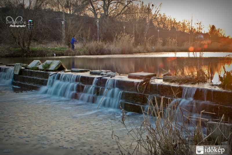 Egy pici patak a naplementében... 