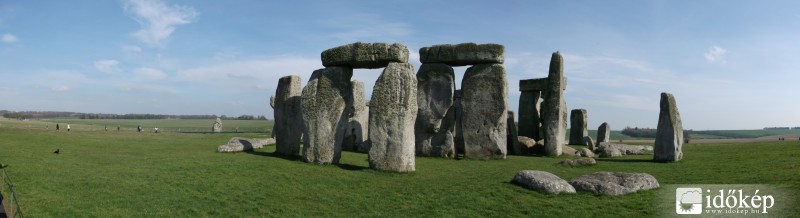 Panorámakép a Stonehenge-ről