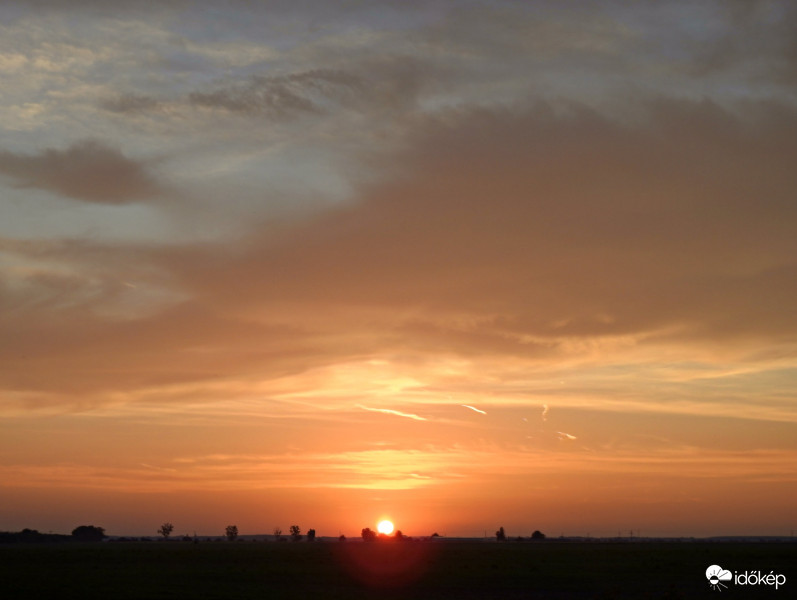 Mai naplementénk :)