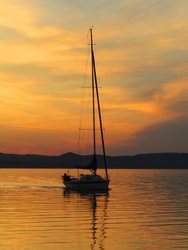 Este a Balatonnál