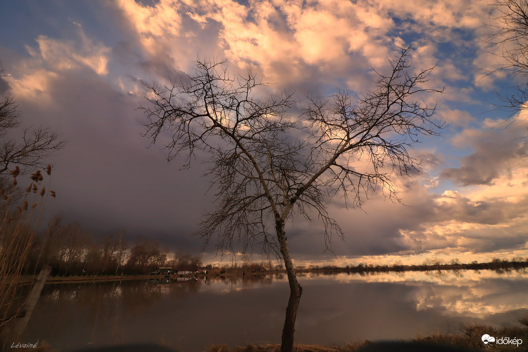 Eső előtti szépség! V-horgásztó 