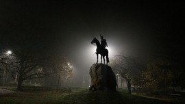 Köd elöttem köd utánam! 